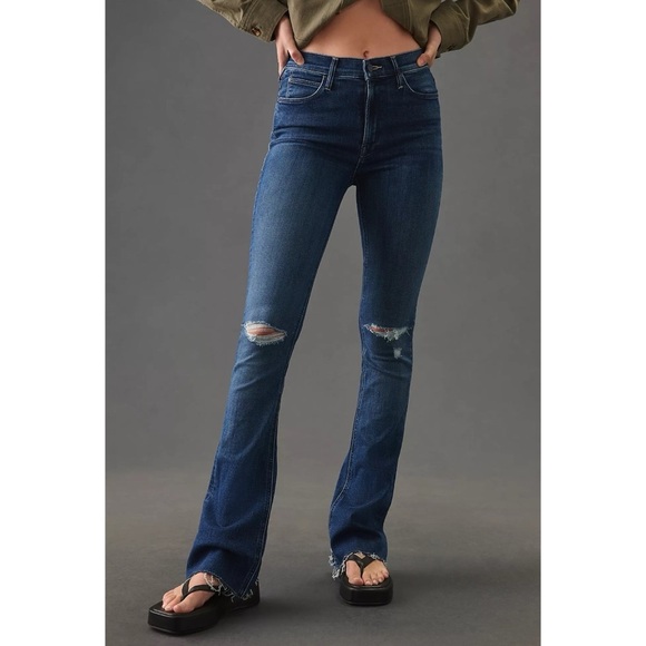 New MOTHER The Runaway Fray Flare Jeans Mid Rise Denim Precious Heirloom Blue 33 - Picture 1 of 16